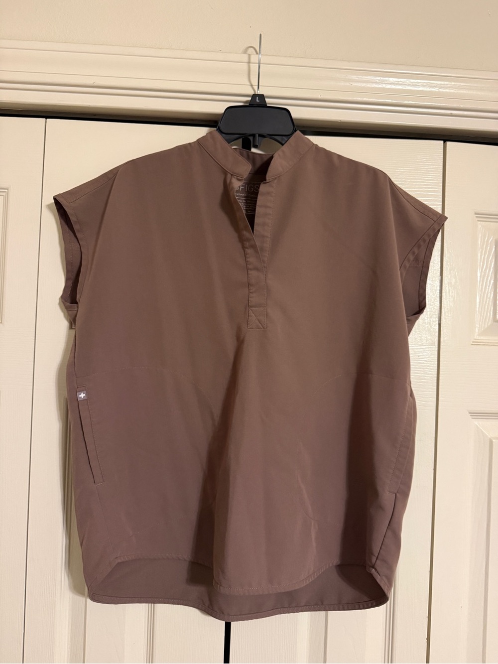 FIGS Smokey Taupe